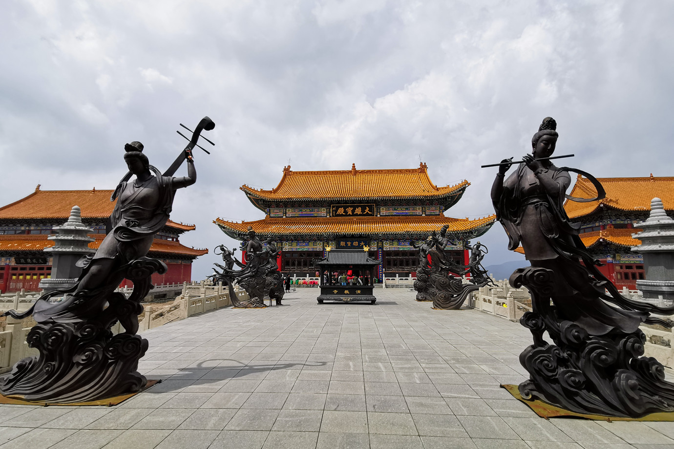 山西忻州-五台山中台翠岩峰演教寺